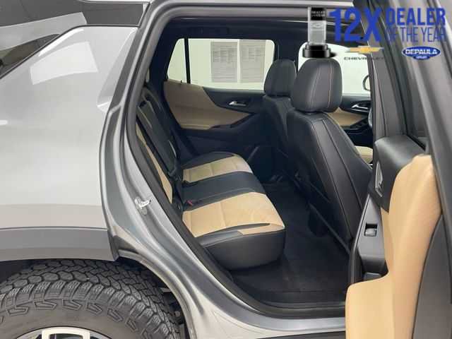 Certified 2025 Chevrolet Equinox ACTIV w/ Safety and Technology Package AWD/4WD image 13