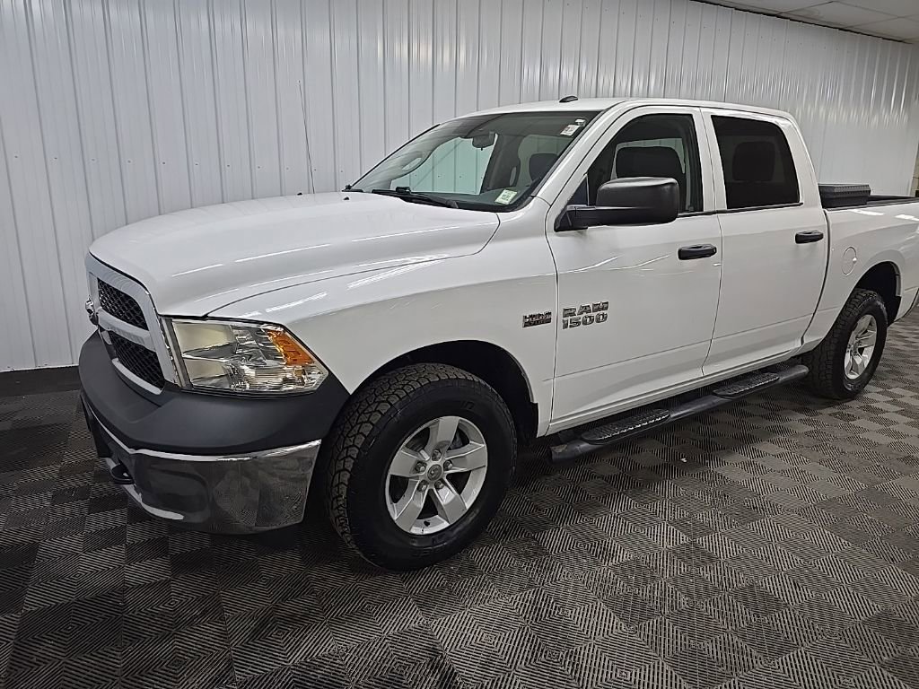 Used 2016 RAM 1500 Tradesman w/ Chrome Appearance Group AWD/4WD image 8