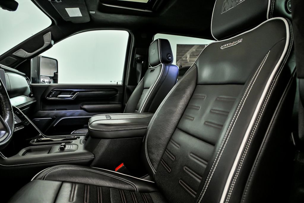 Used 2024 GMC Sierra 2500 AT4X w/ AT4X AEV Edition image 13