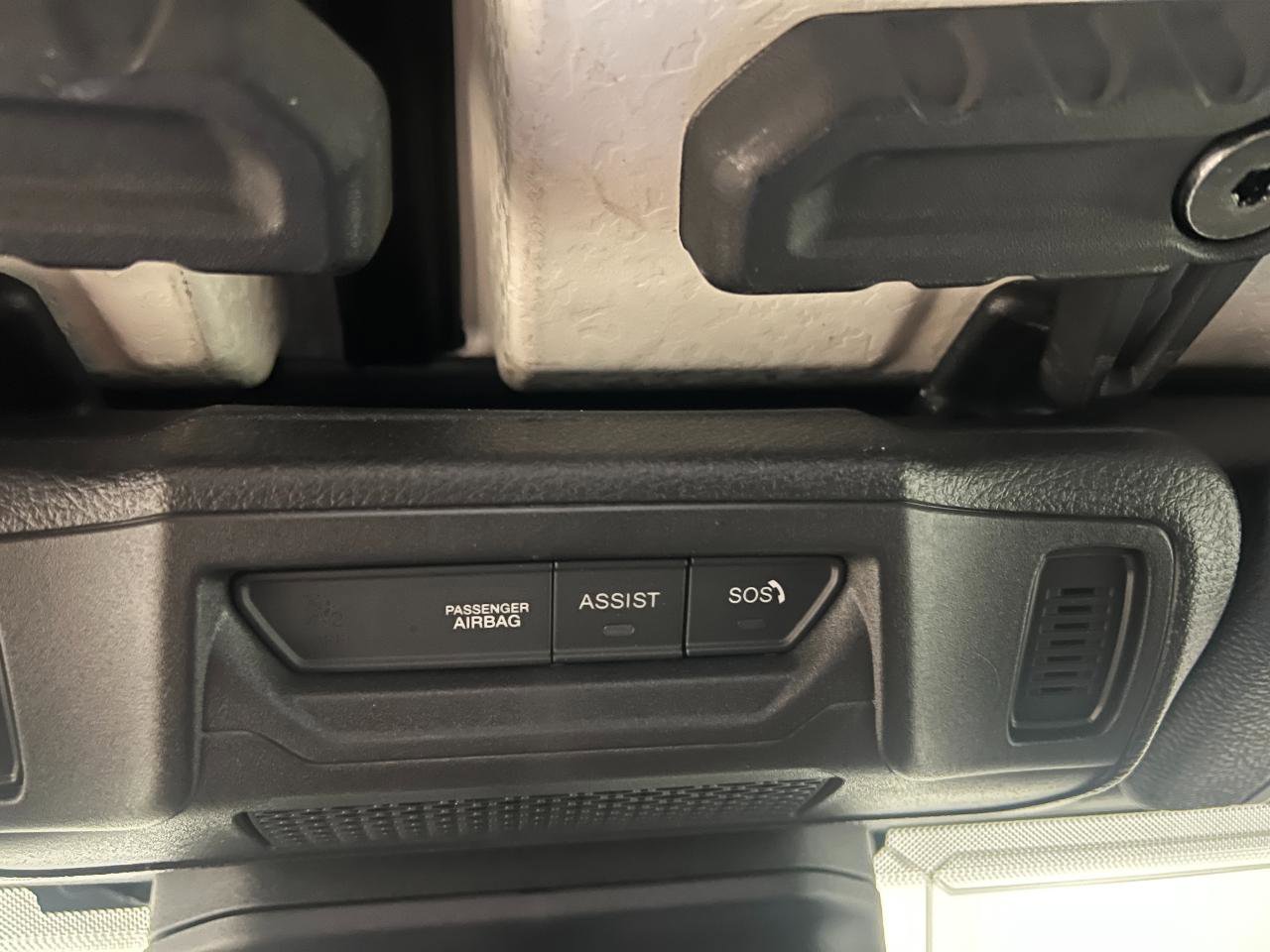 Used 2025 Jeep Wrangler Unlimited Sahara image 44