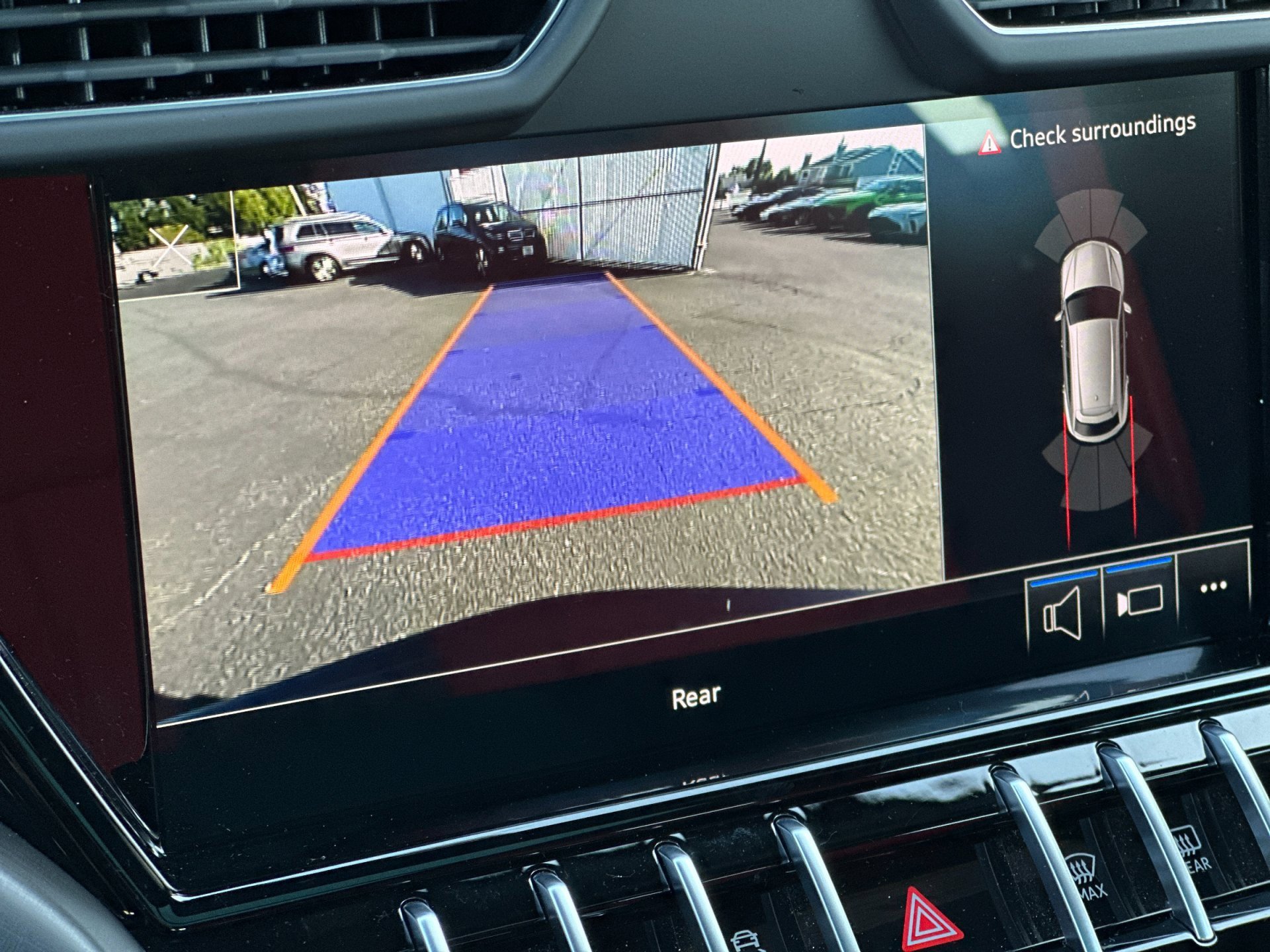 Used 2022 Lamborghini Urus image 24