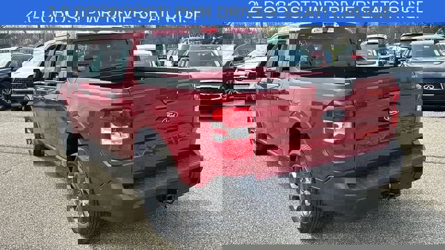 New 2026 Ford Maverick XLT w/ XLT Luxury Package FWD image 5