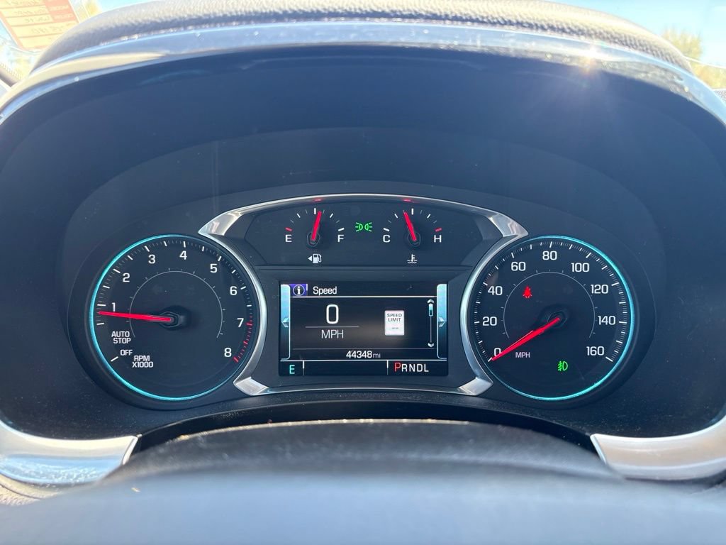 Used 2019 Chevrolet Traverse Premier w/ Redline Edition AWD/4WD image 12