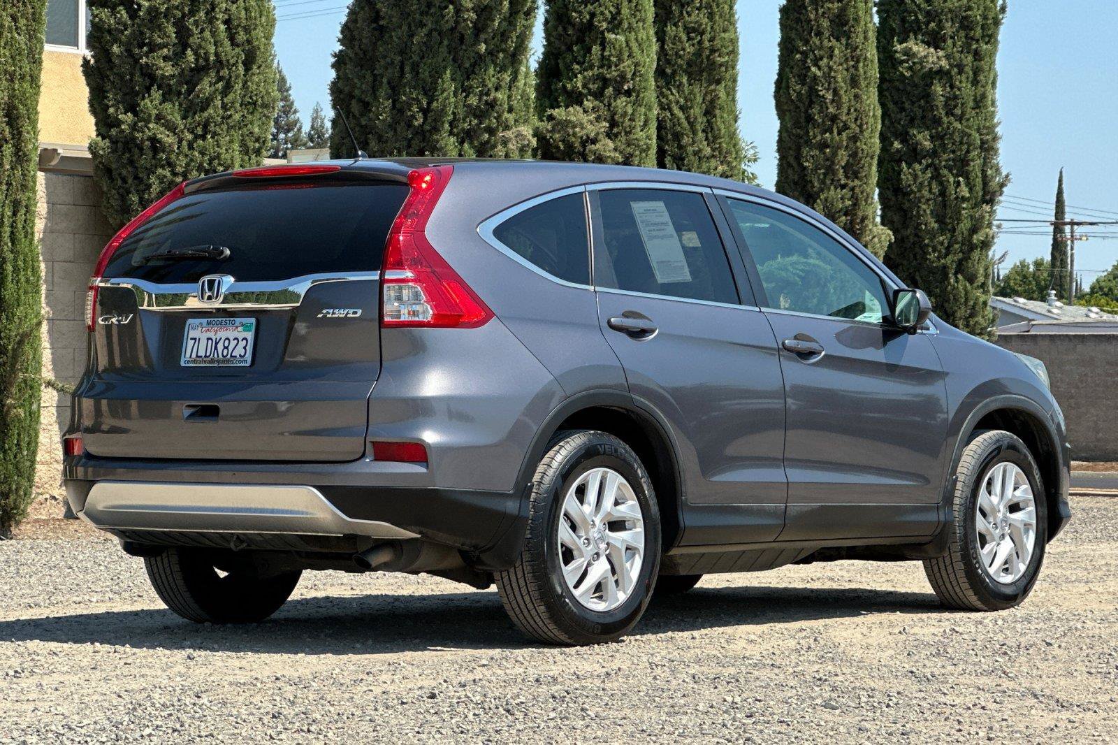 Used 2015 Honda CR-V EX image 3