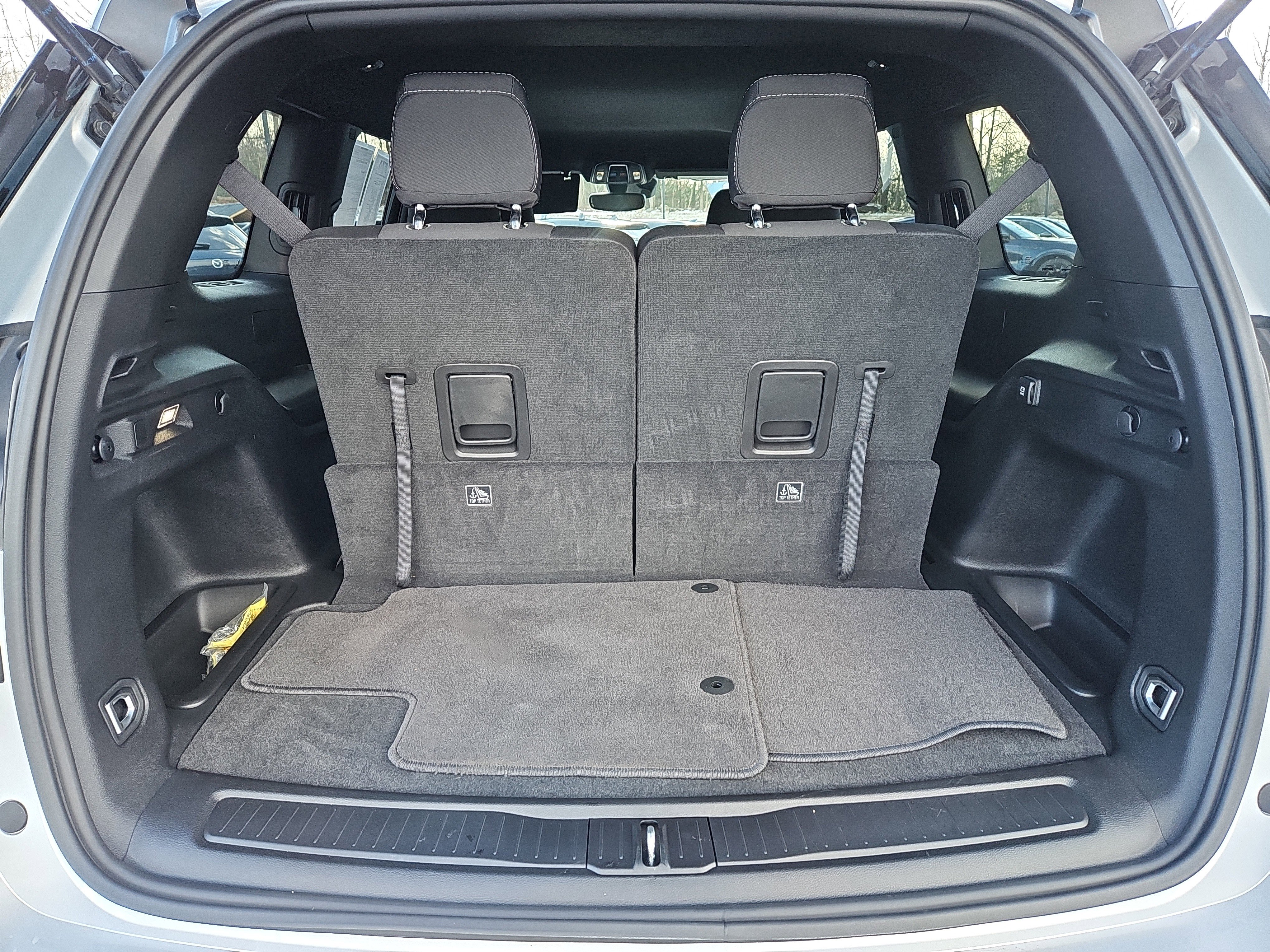 Used 2024 Jeep Grand Cherokee L Laredo w/ Trailer Tow Package image 31