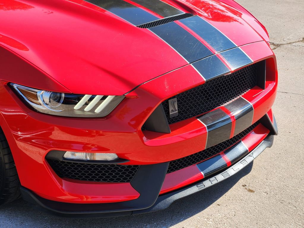 Used 2020 Ford Mustang Shelby GT350 w/ Technology Package image 9
