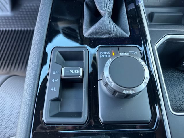 New 2026 Toyota Tundra Limited AWD/4WD image 15