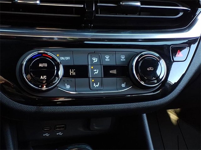 Certified 2024 Buick Envista Sport Touring w/ Convenience I Package image 11