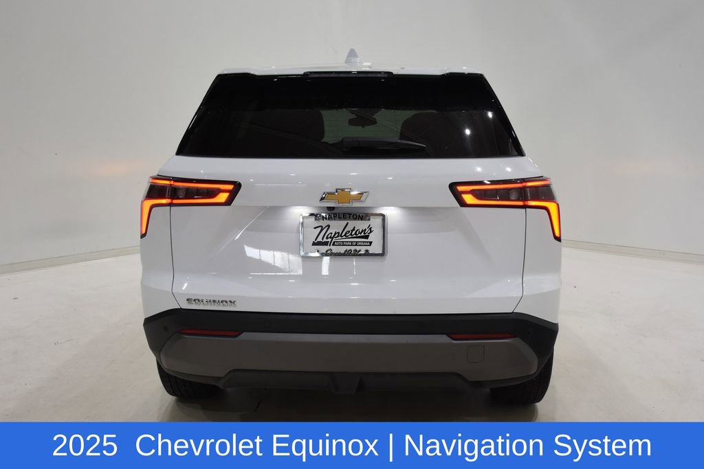 Used 2025 Chevrolet Equinox LT FWD image 5