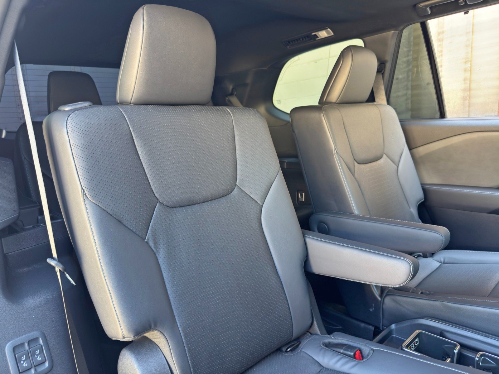 Used 2024 Lexus TX 350 AWD w/ Captains Chair Package image 38