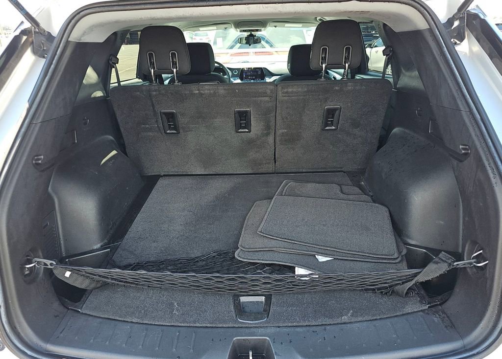 Used 2021 Chevrolet Blazer LT FWD image 6