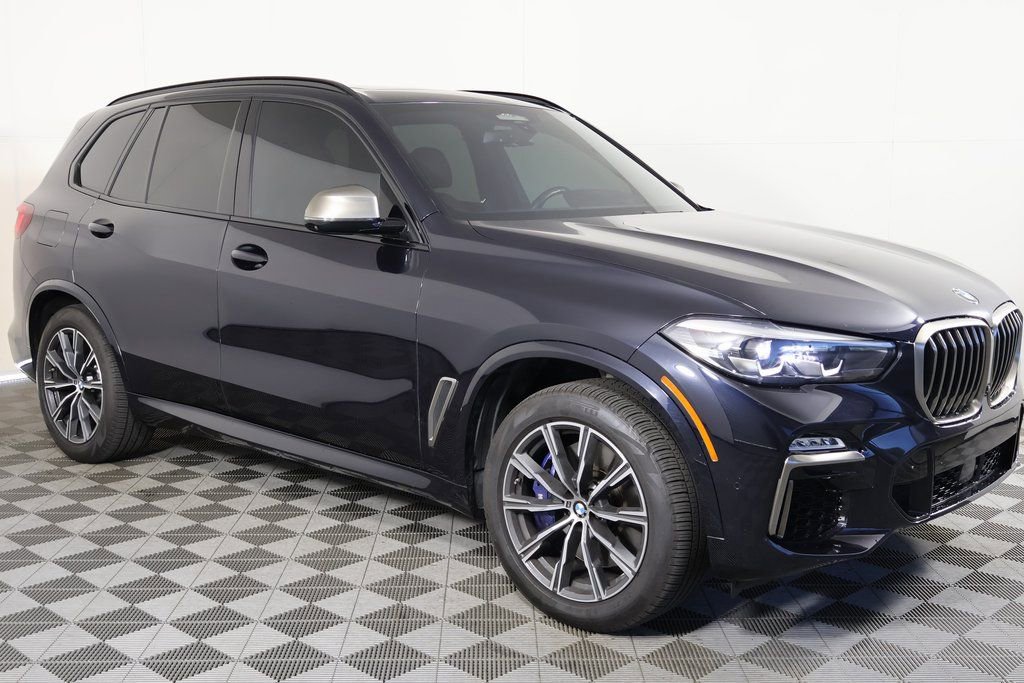 Used 2020 BMW X5 M50i image 3