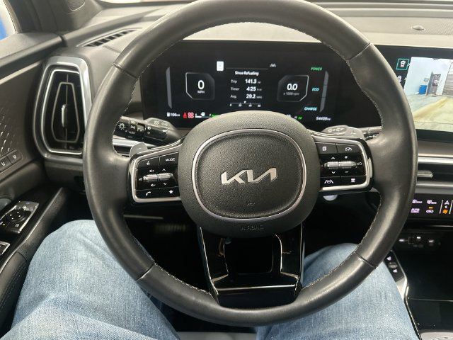 Certified 2025 Kia Sorento SX Prestige AWD/4WD image 19