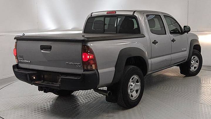 Used 2014 Toyota Tacoma PreRunner image 3