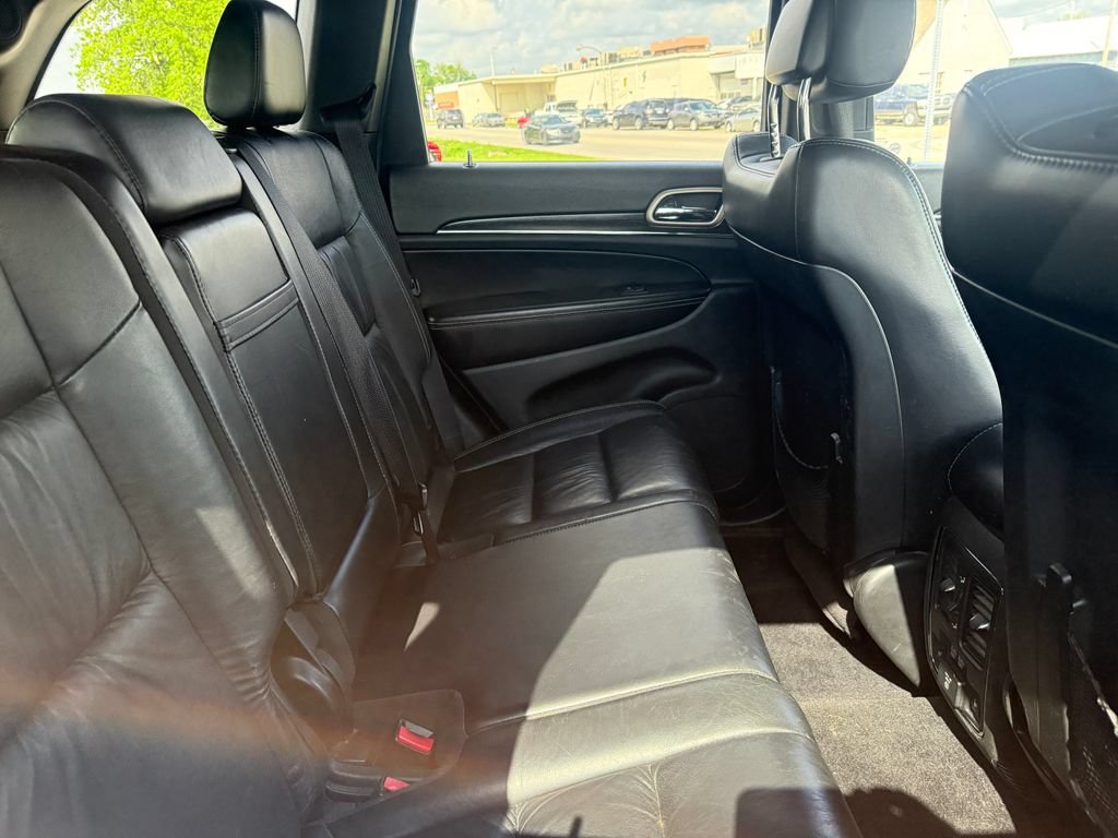 Used 2014 Jeep Grand Cherokee Limited AWD/4WD image 15