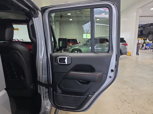 Used 2020 Jeep Wrangler Unlimited Rubicon AWD/4WD image 30