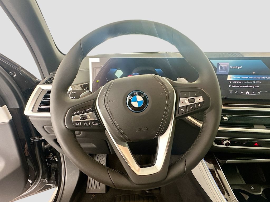 Used 2026 BMW X5 xDrive50e AWD/4WD image 10