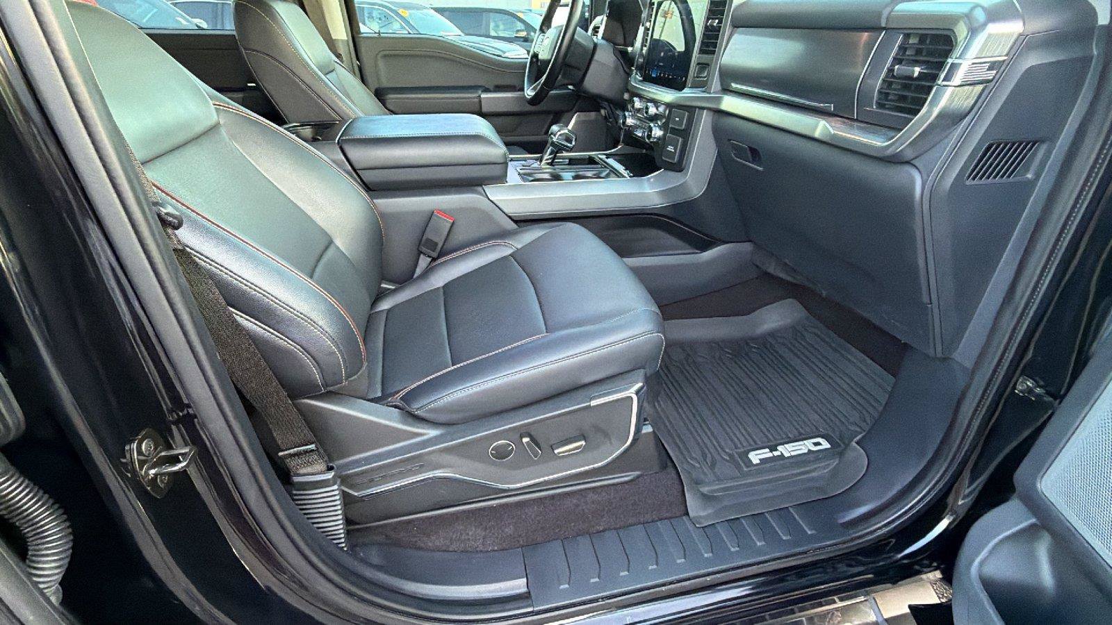 Used 2022 Ford F150 Lariat w/ Equipment Group 502A High AWD/4WD image 19