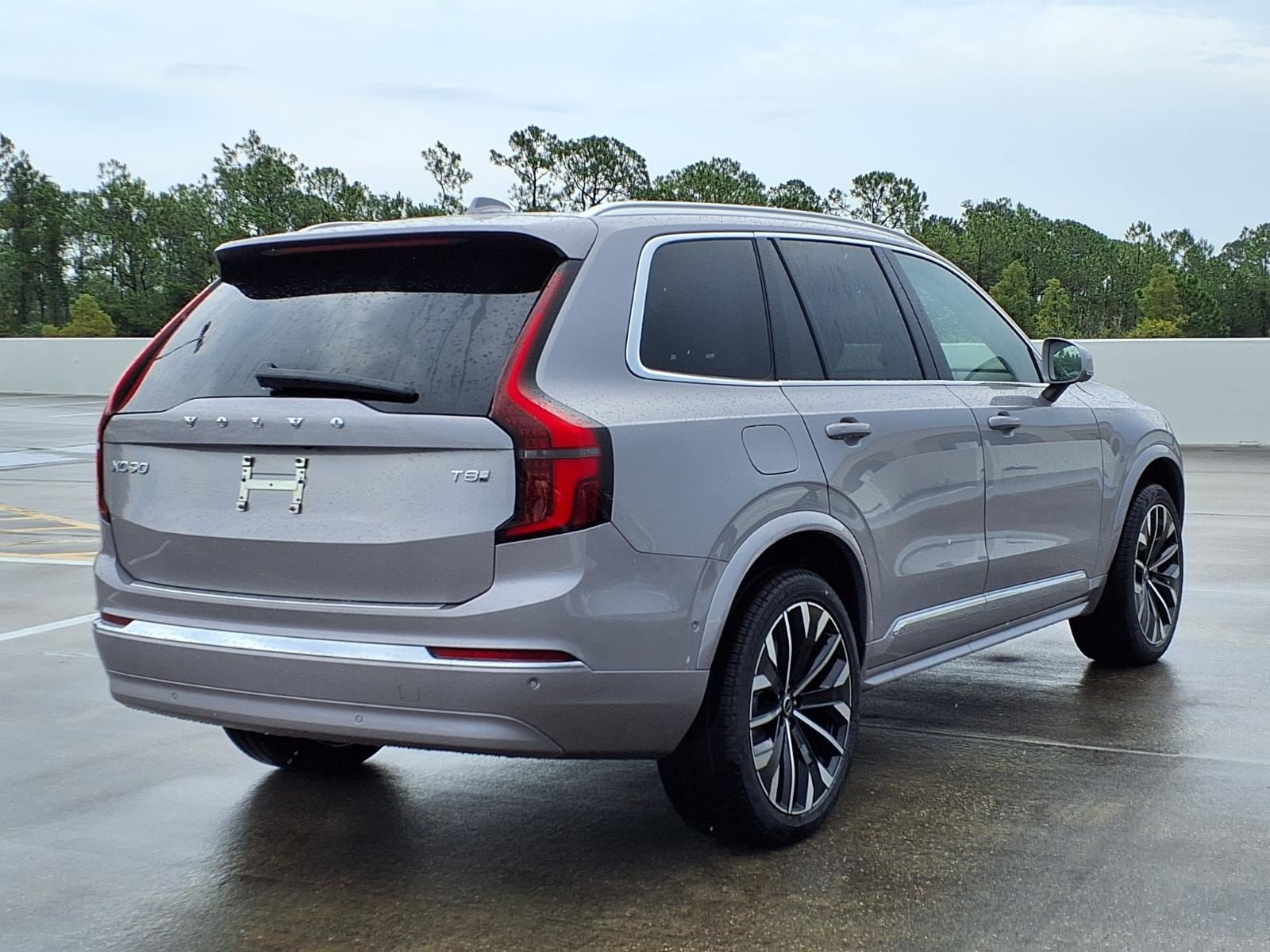 New 2026 Volvo XC90 T8 Ultra w/ Protection Package Premier AWD/4WD image 7