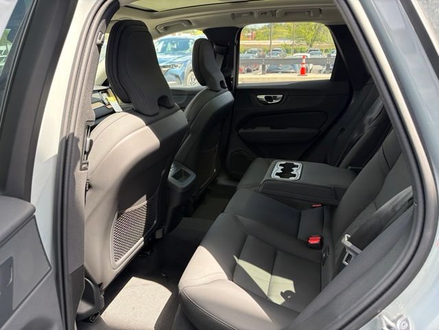 New 2026 Volvo XC60 B5 Plus w/ Climate Package AWD/4WD image 7