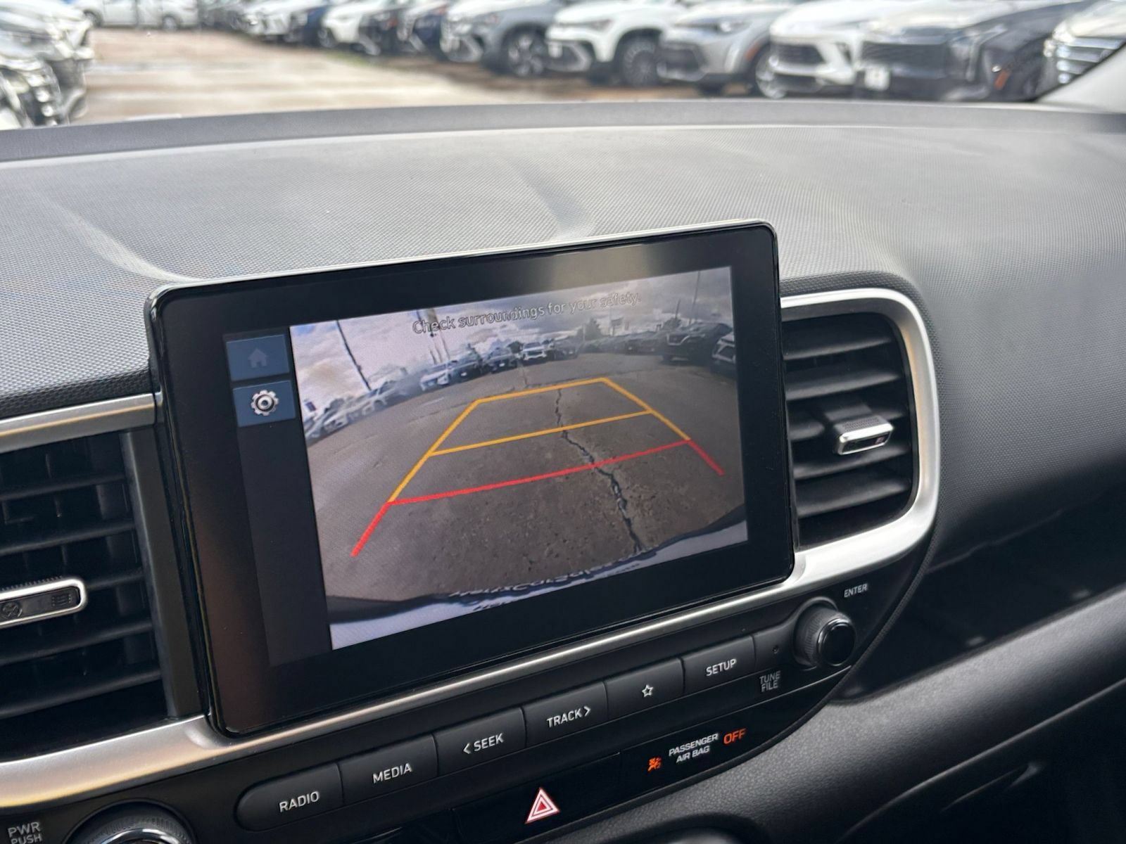 Used 2026 Hyundai Venue SEL FWD image 21