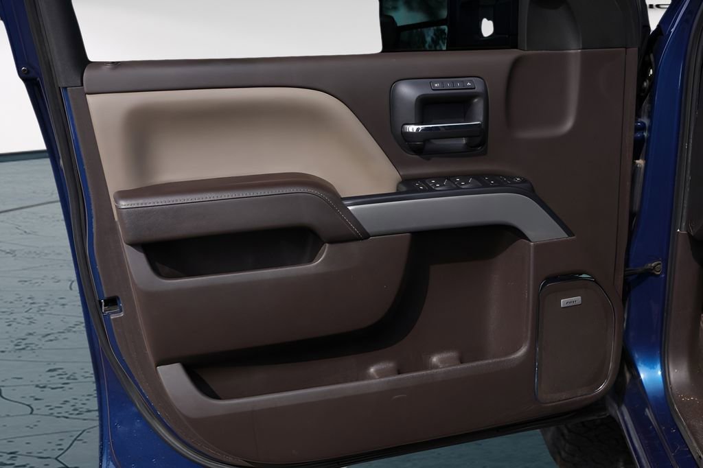 Used 2019 Chevrolet Silverado 2500 LTZ w/ Duramax Plus Package image 26