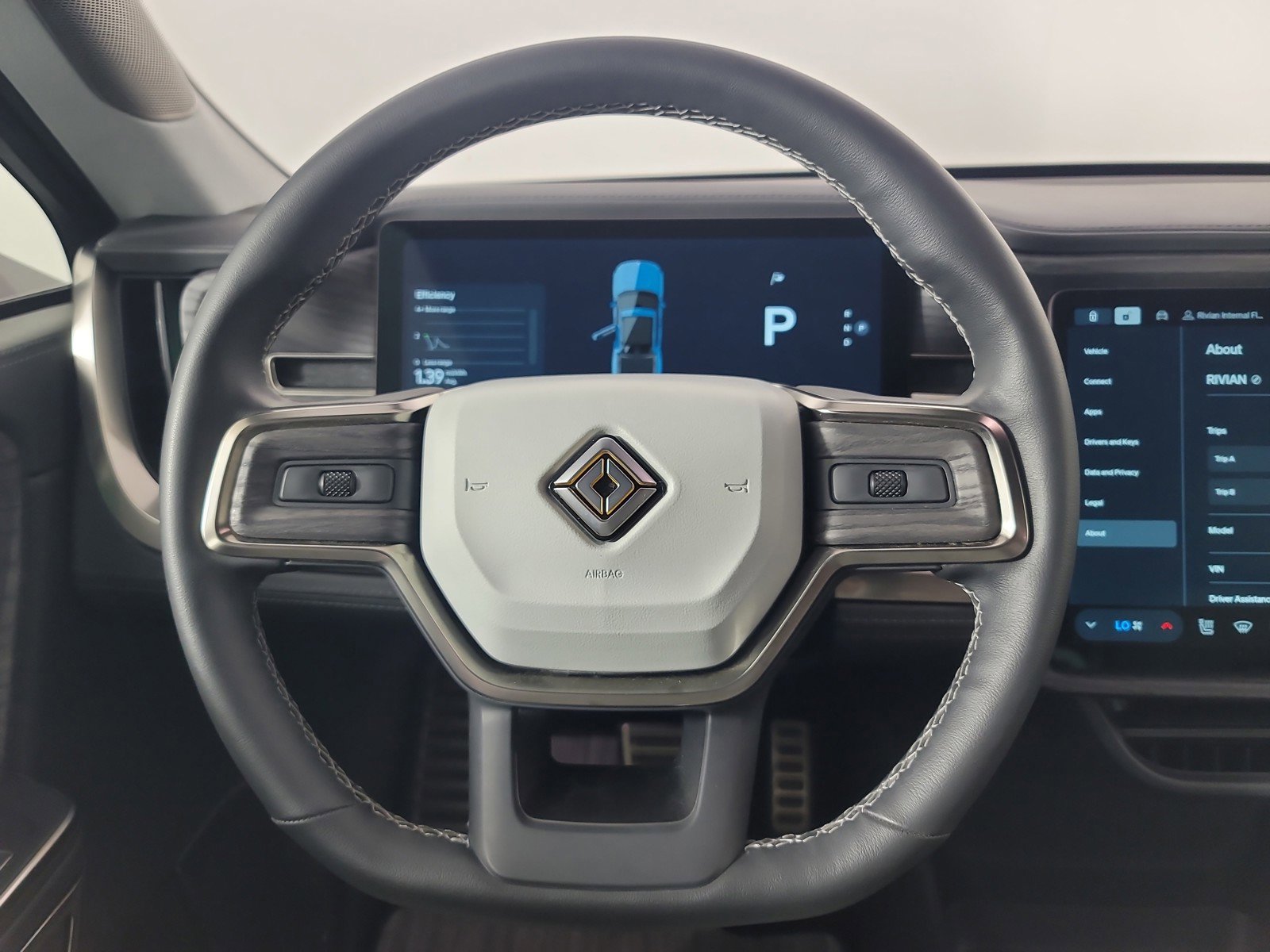 Used 2023 Rivian R1T Adventure image 28