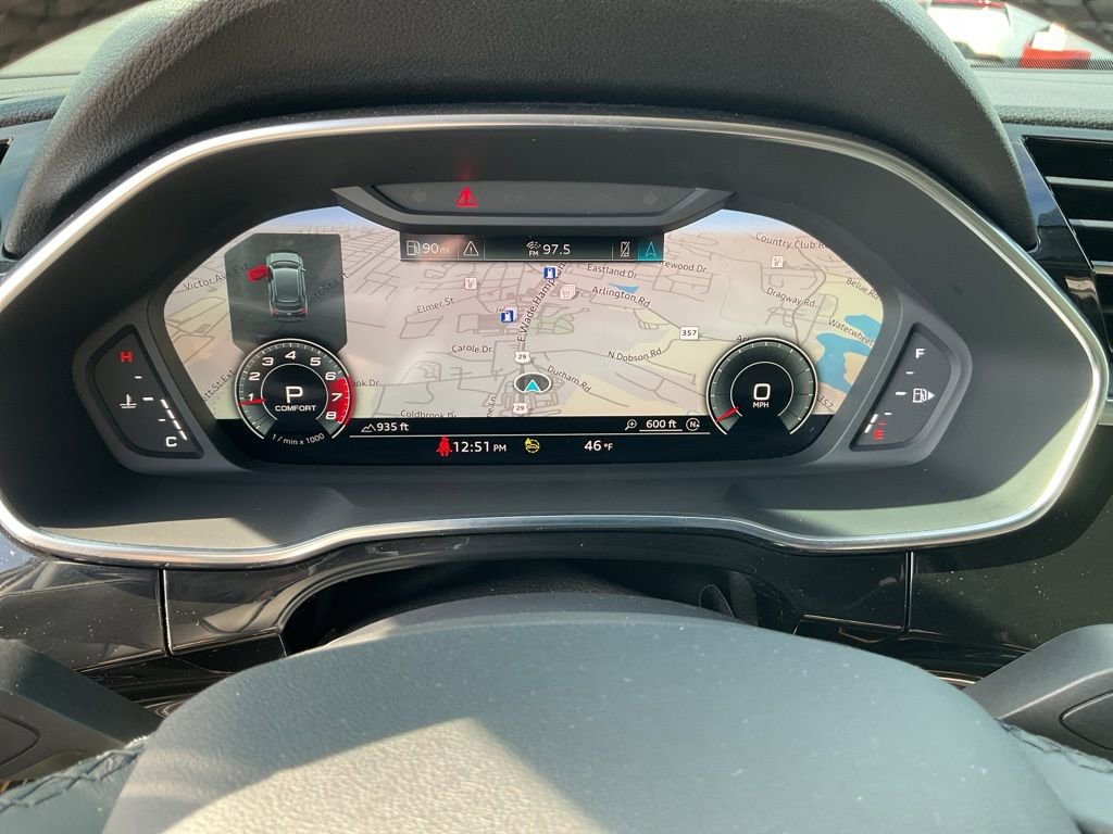 Used 2024 Audi Q3 2.0T Premium Plus image 11