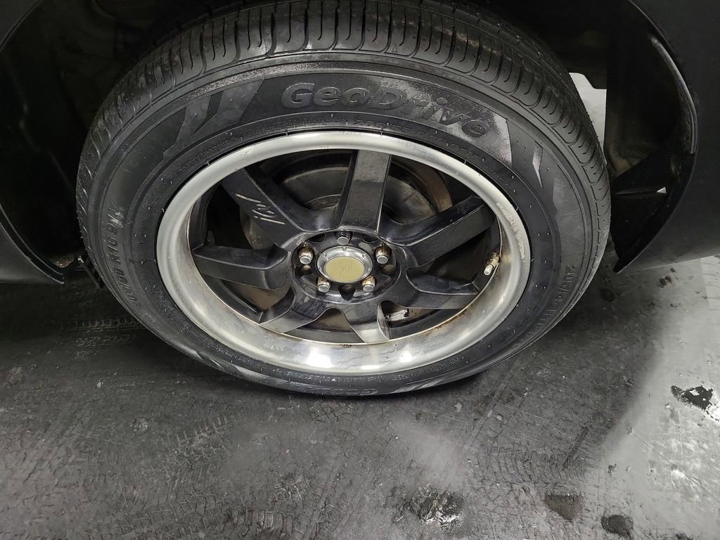 Used 2019 Toyota Corolla LE image 10