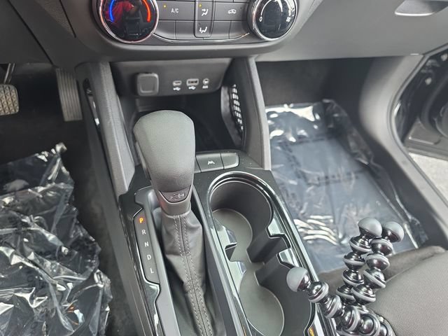 Used 2023 Chevrolet TrailBlazer LS FWD image 27