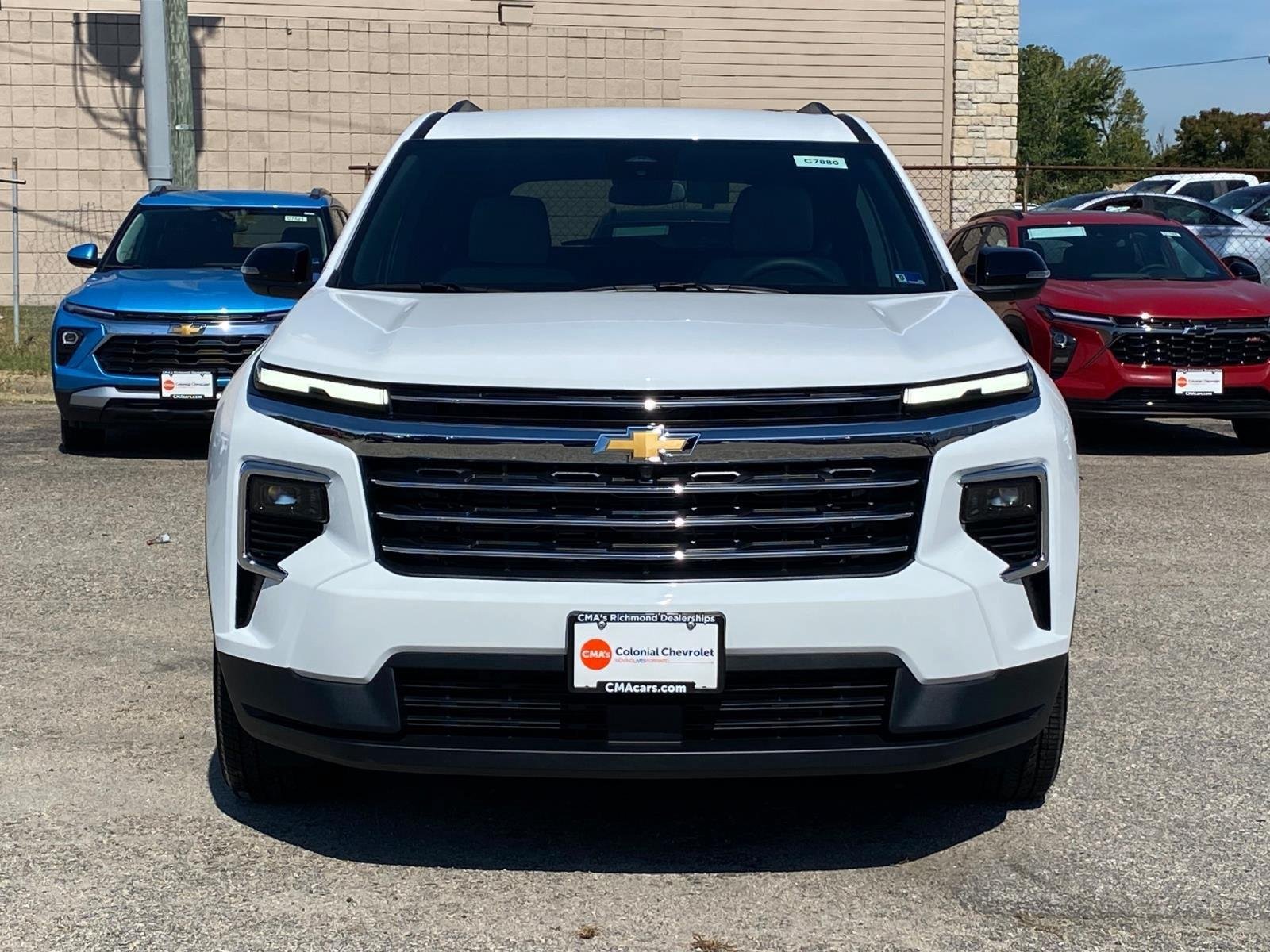 New 2027 Chevrolet Traverse LT w/ LPO, Floor Liner Package AWD/4WD image 7