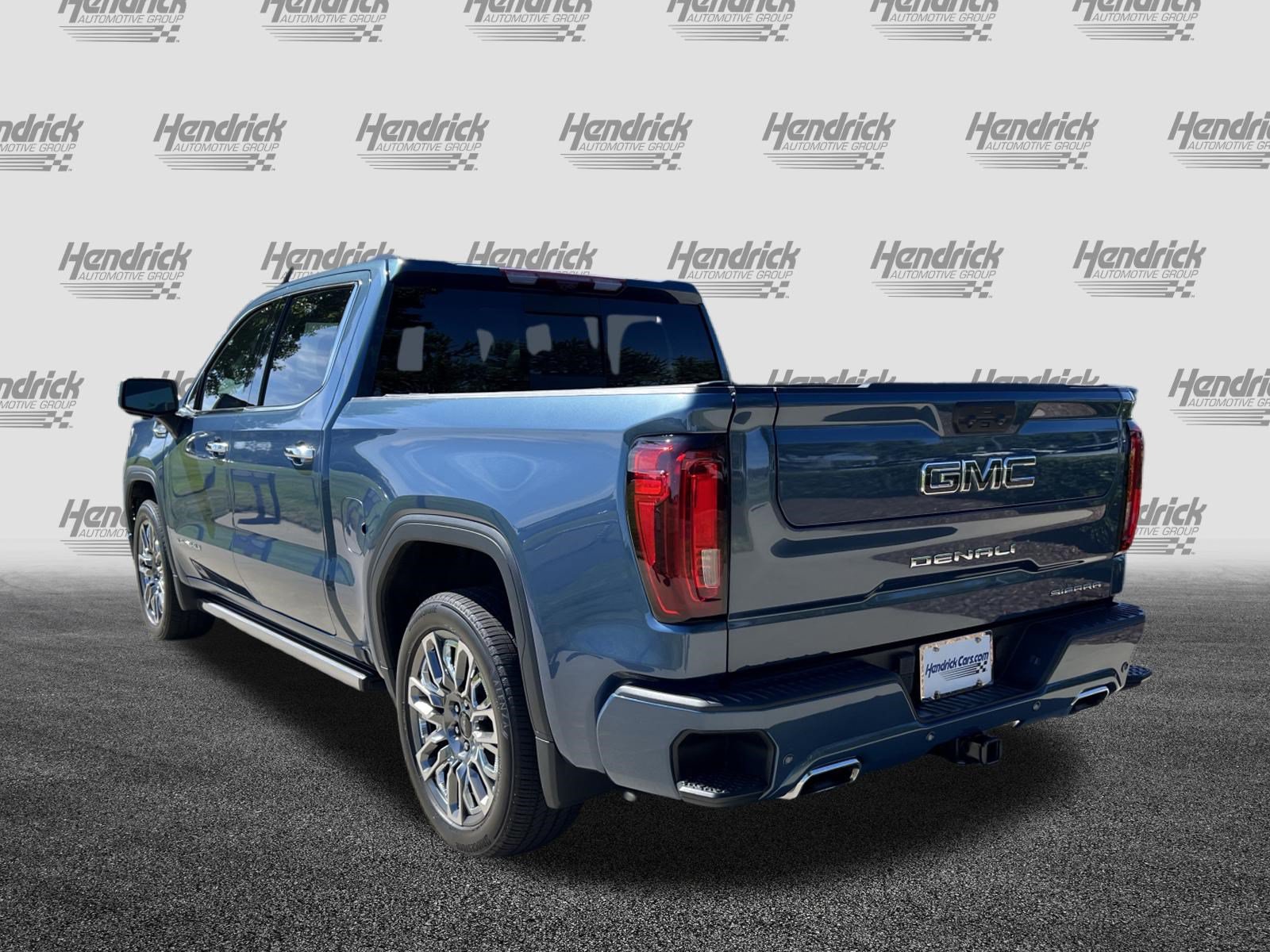 Used 2024 GMC Sierra 1500 Denali Ultimate w/ LPO, Utility Wall Package AWD/4WD image 7