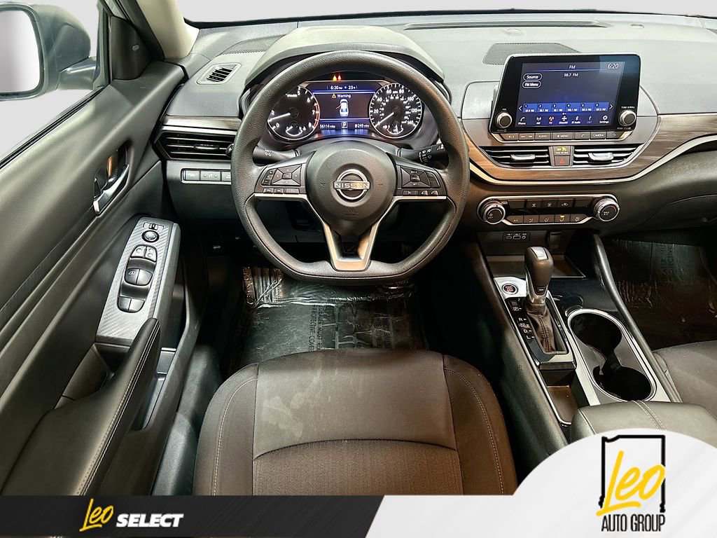 Used 2024 Nissan Altima 2.5 SV image 20