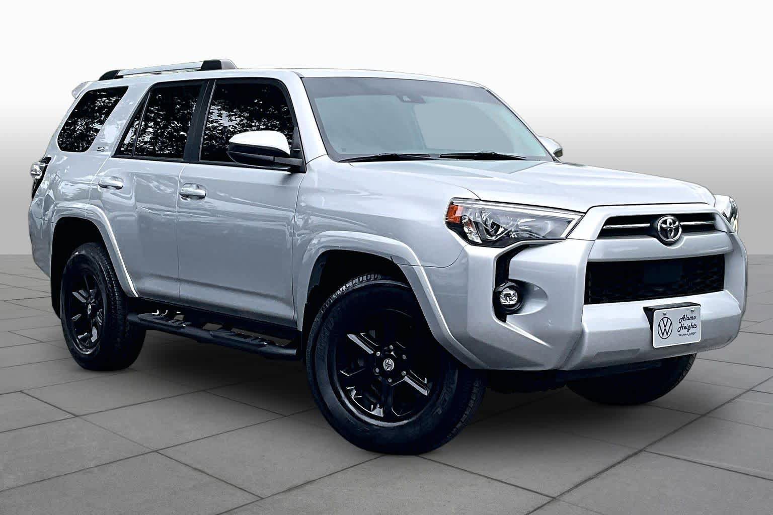 Used 2024 Toyota 4Runner SR5 RWD image 3
