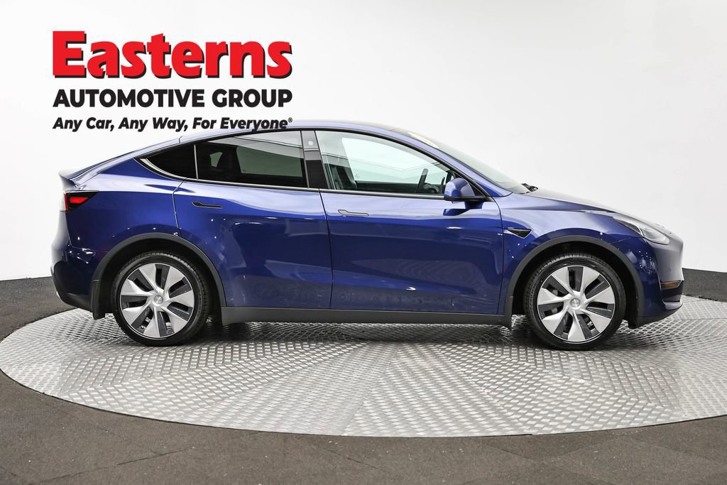 Used 2021 Tesla Model Y Long Range image 4