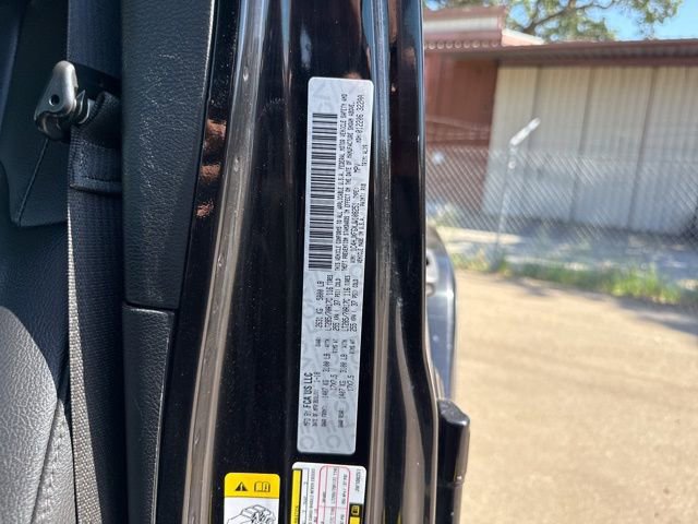 Used 2018 Jeep Wrangler Unlimited Rubicon AWD/4WD image 12