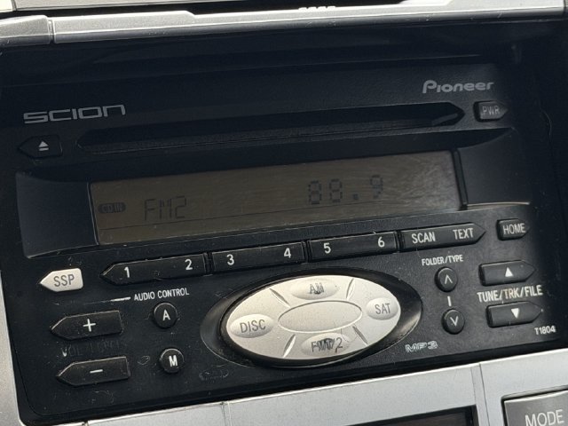 Used 2005 Scion tC FWD image 18