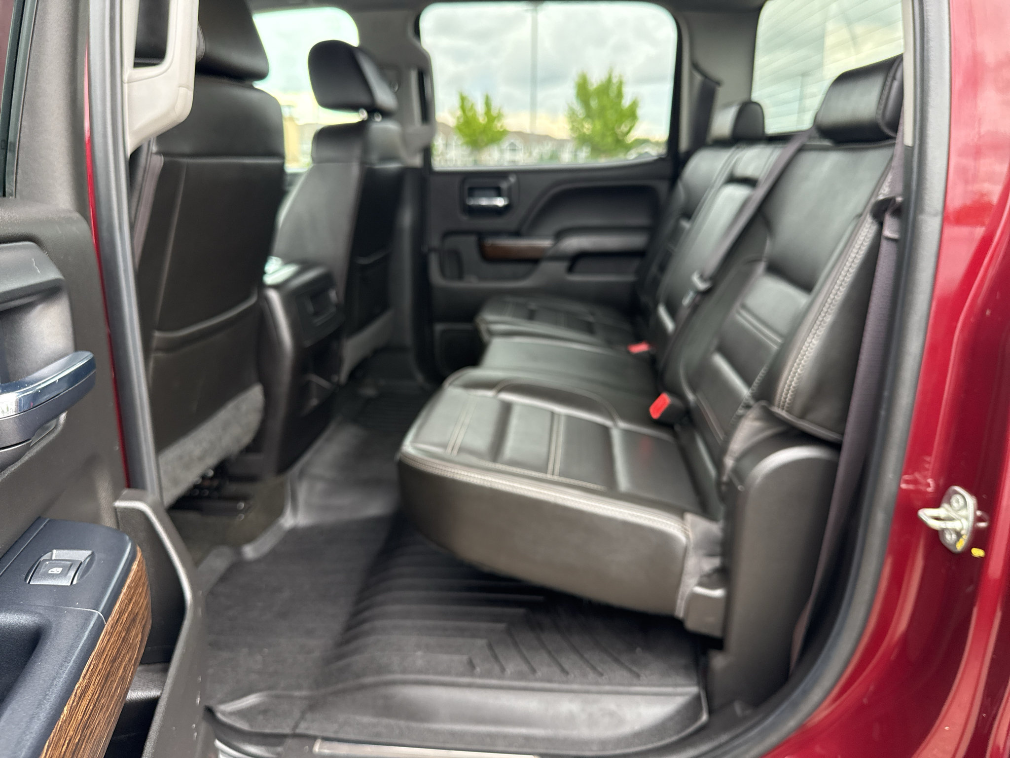 Used 2017 GMC Sierra 3500 Denali w/ Duramax Plus Package AWD/4WD image 35