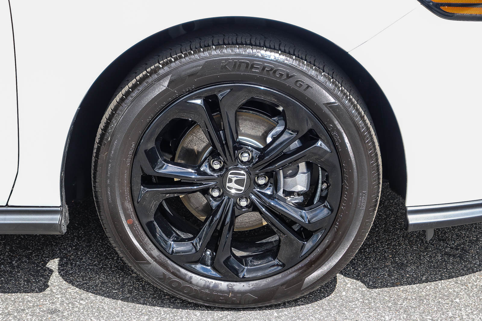 Used 2025 Honda Accord SE image 11