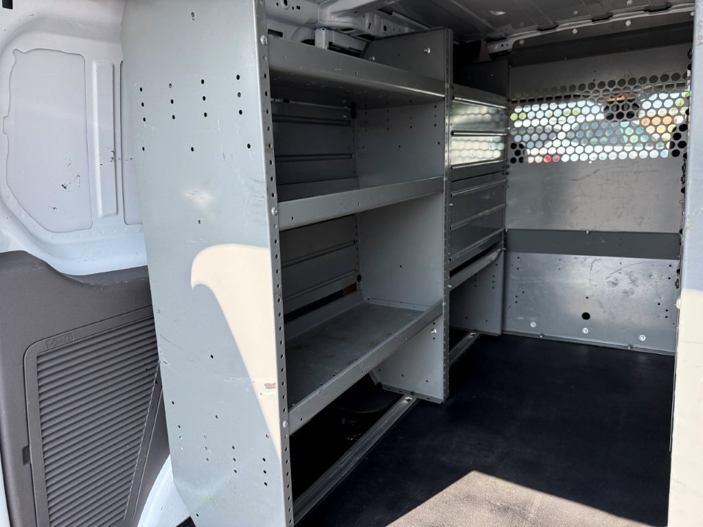 Used 2022 Ford Transit Connect XL FWD image 8
