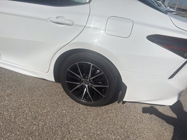 Used 2024 Toyota Camry SE AWD/4WD image 7