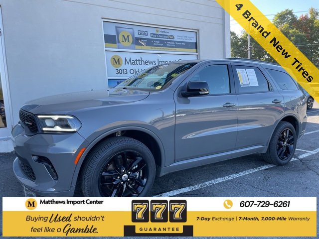 Used 2024 Dodge Durango GT image 1