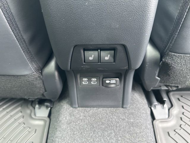 New 2026 Toyota Prius Plug-In Hybrid image 30