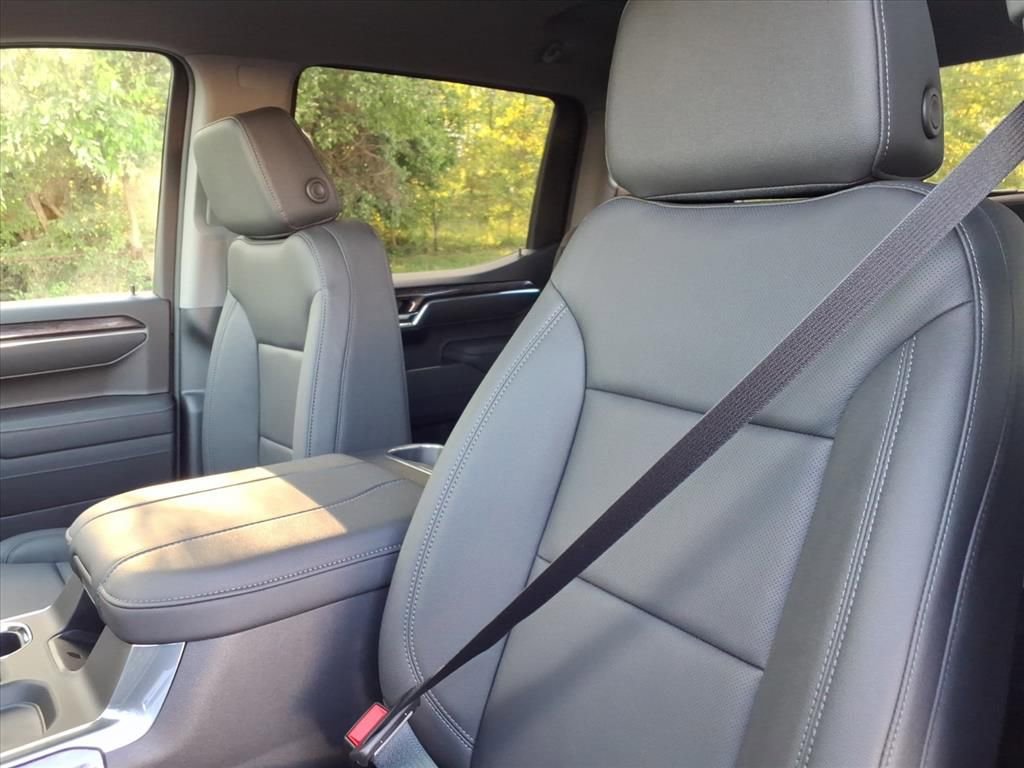 New 2026 Chevrolet Silverado 1500 LTZ image 13