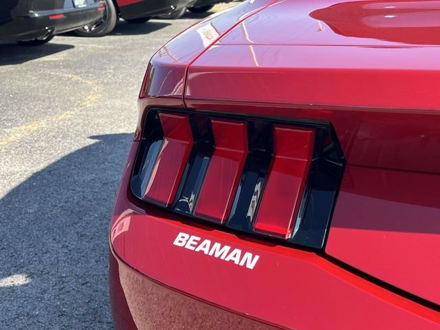 Used 2024 Ford Mustang Convertible RWD image 10