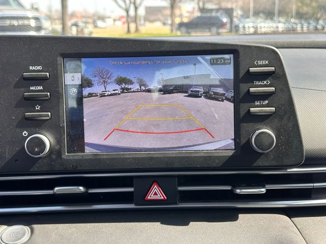 Used 2025 Hyundai Elantra Hybrid FWD image 37
