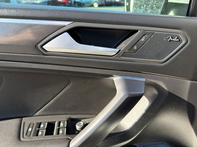 Used 2021 Volkswagen Tiguan SEL Premium R-Line w/ 3rd Row Seat Package AWD/4WD image 13