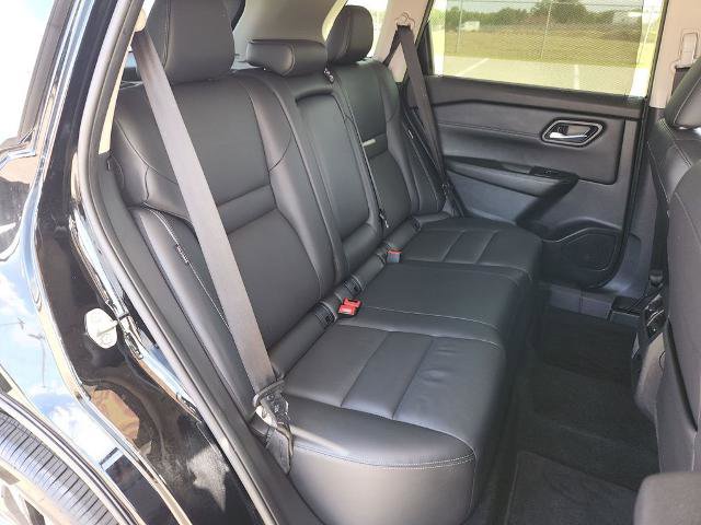 Certified 2025 Nissan Rogue SL w/ Tech Package image 14