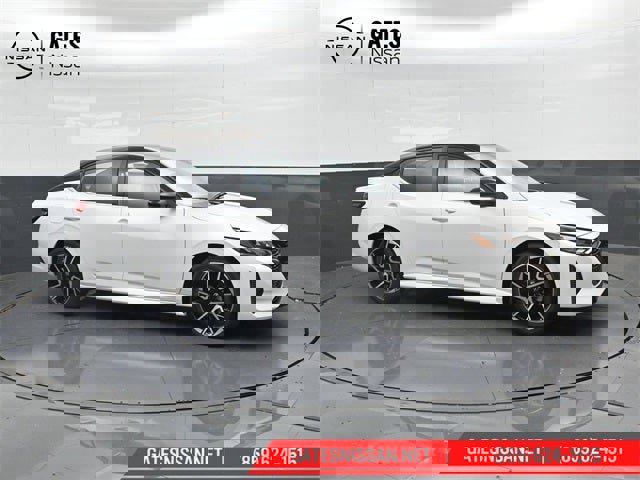 New 2025 Nissan Sentra SR