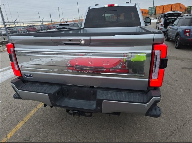 Used 2024 Ford F350 Platinum image 6